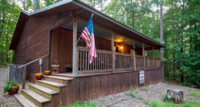 Sugar Bear Lodge with Hot Tub